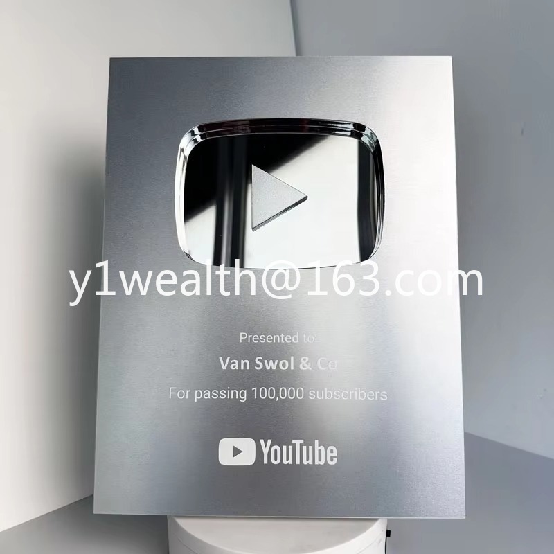 Trofeo Personalizzato a Forma  - Esports Gaming Trophy recensione e prezzo