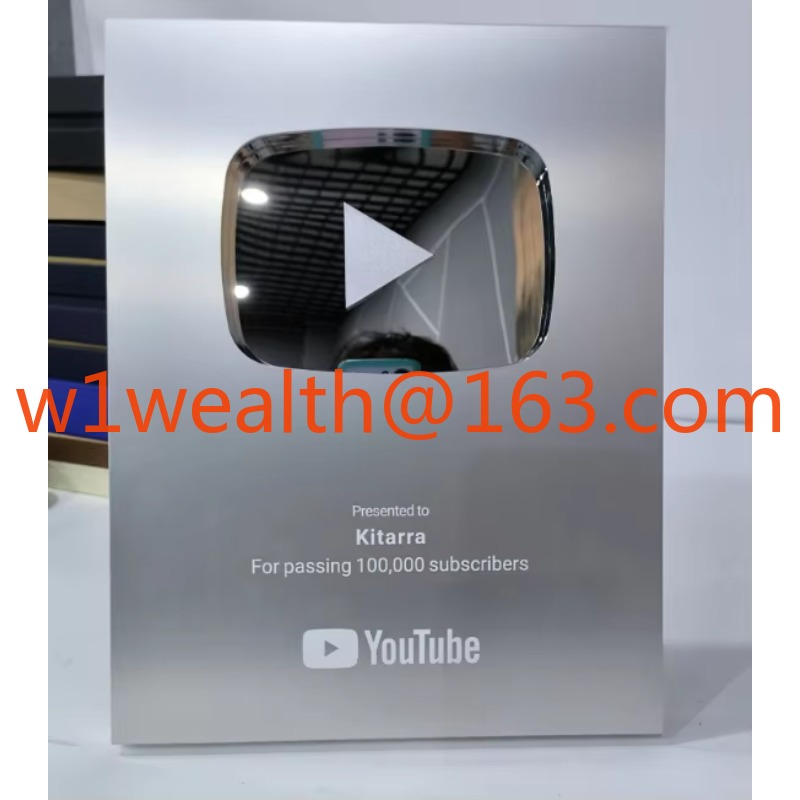 Premio Play Button, Scudi in A - Esports Gaming Trophy recensione e prezzo